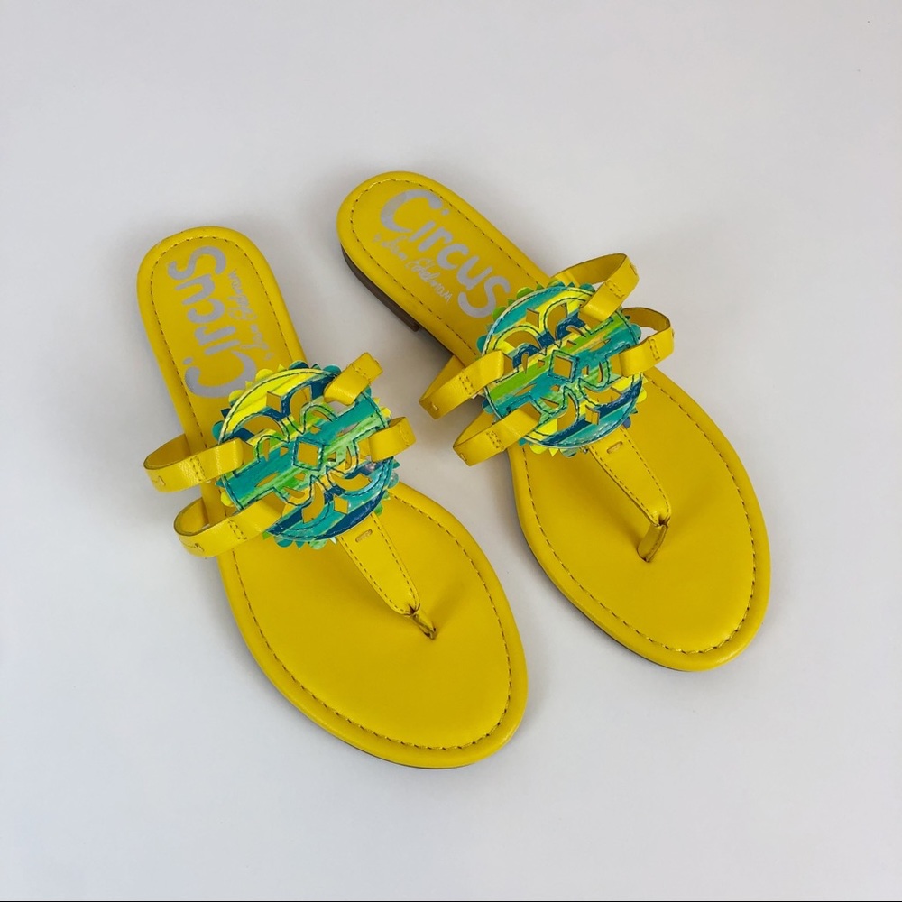 NEW SAM EDELMAN Circus Cherri Yellow Thong Sandal